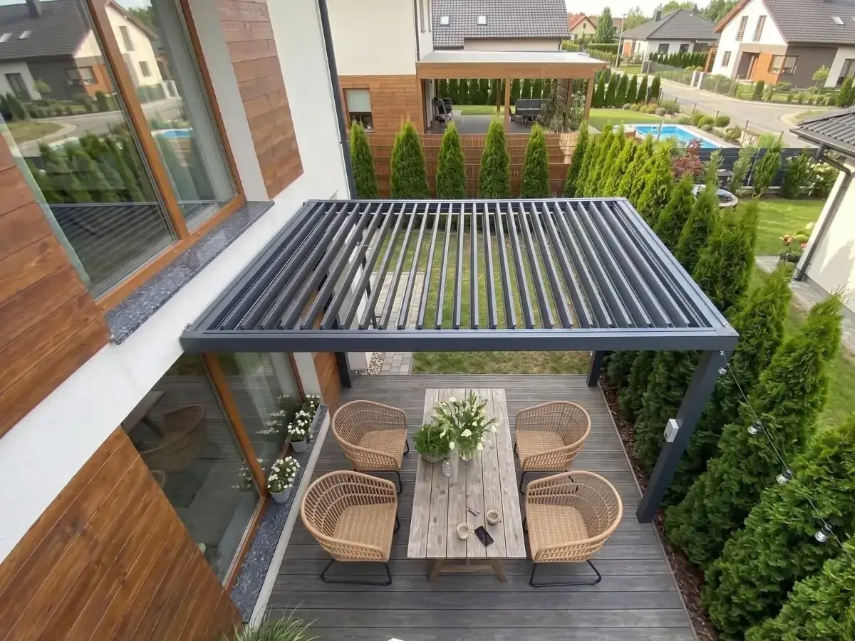 Pergola tarasowa Warszawa — realizacja 9 Realizacja pergoli tarasowej Warszawa — projekt nr 9 Tarasy Wesoła
