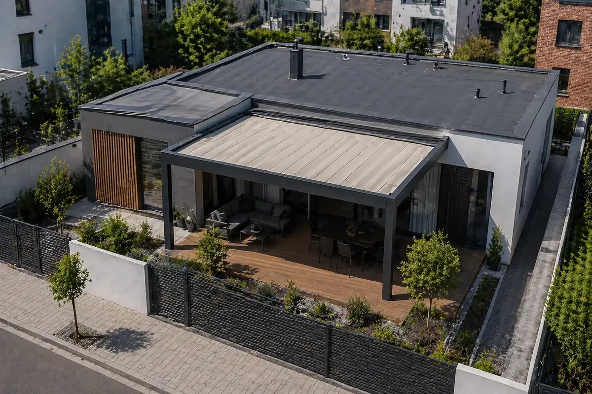 Zadaszenie tarasu Warszawa — realizacja 3 Realizacja zadaszenia tarasu Warszawa — projekt nr 3 Tarasy Wesoła